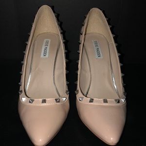 Steve Madden spiked nude heels!